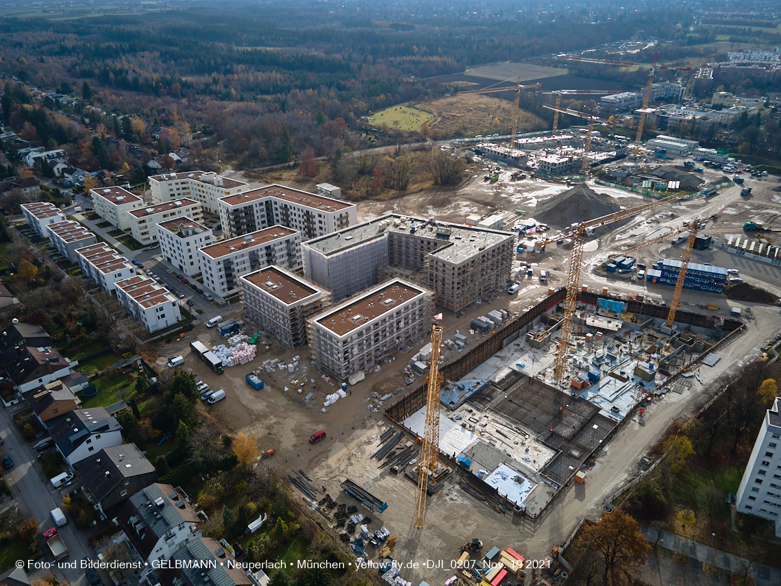 19.11.2021 - Luftbilder von der Baustelle Alexisquartier und Pandion Verde in Neuperlach